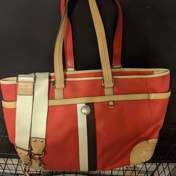 Coach Voyager Diaper Bag/ Travel bag - Picture 2 of 6